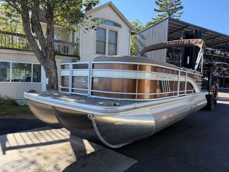 2021 Bennington 22LSRC - SPS US-ETWK6671B121 [photo 19]